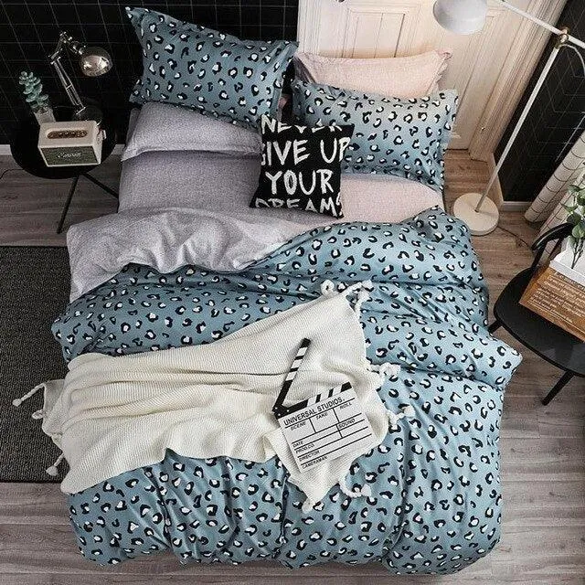 Chic and Cozy Tween Bedding Set for Stylish Sleepovers