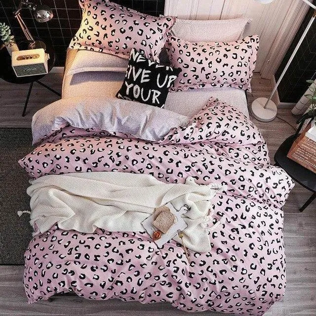 Chic and Cozy Tween Bedding Set for Stylish Sleepovers