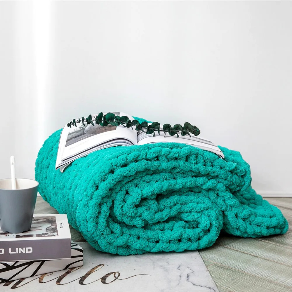 'Erla' Chenille Chunky Knit Quilt Blanket