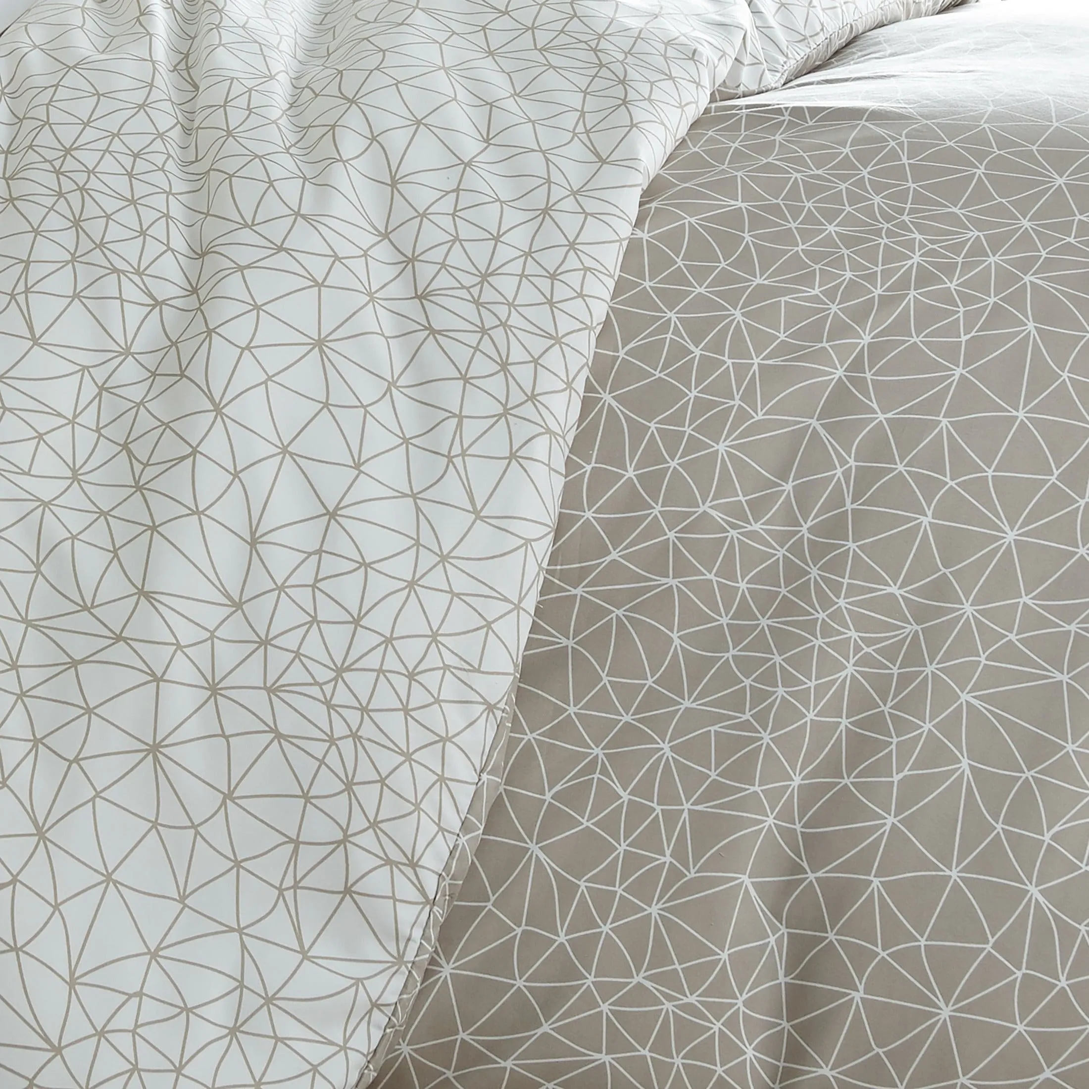 Geometric Maze Reversible Duvet Cover Set