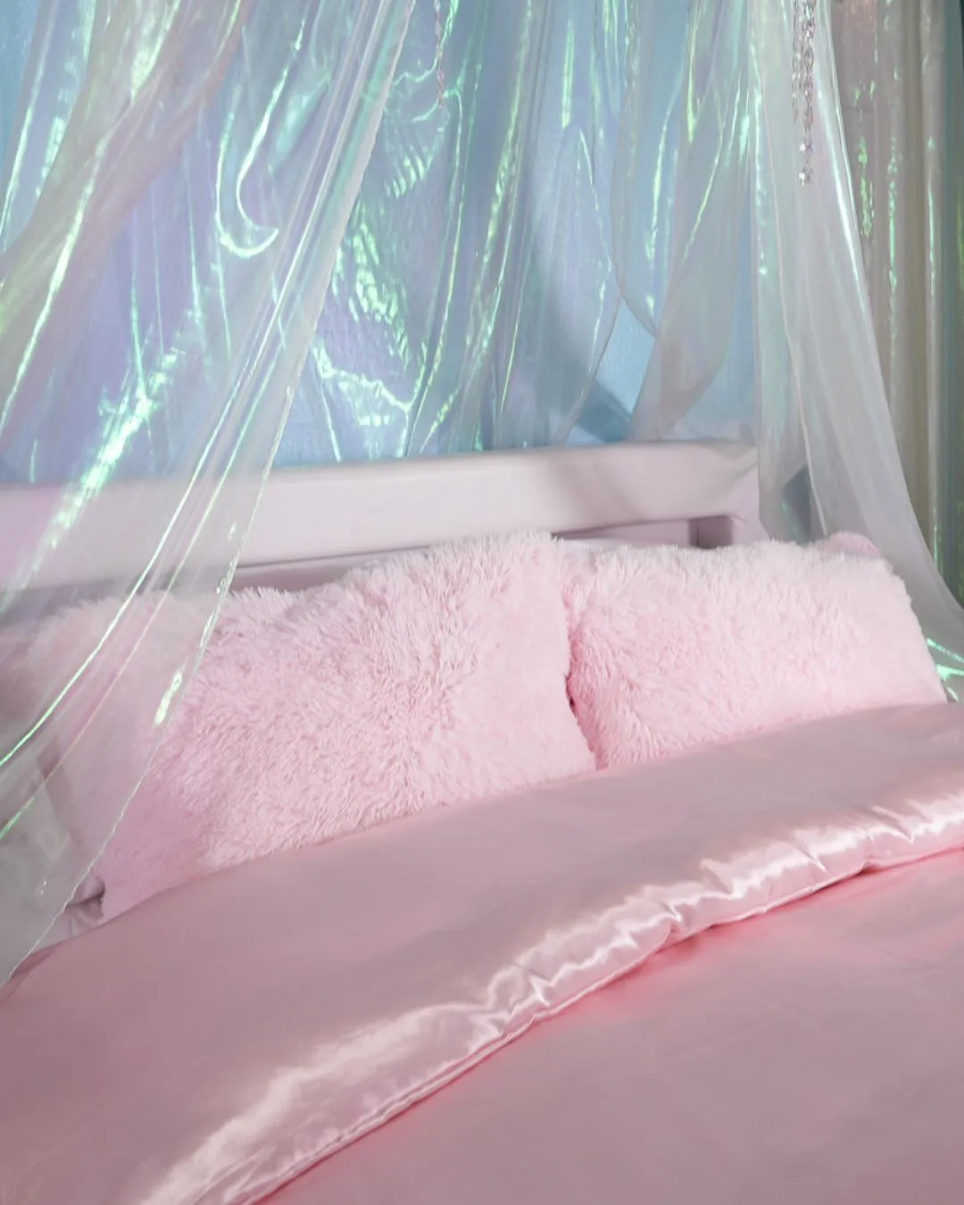 Gigi Fluffy Pink Duvet