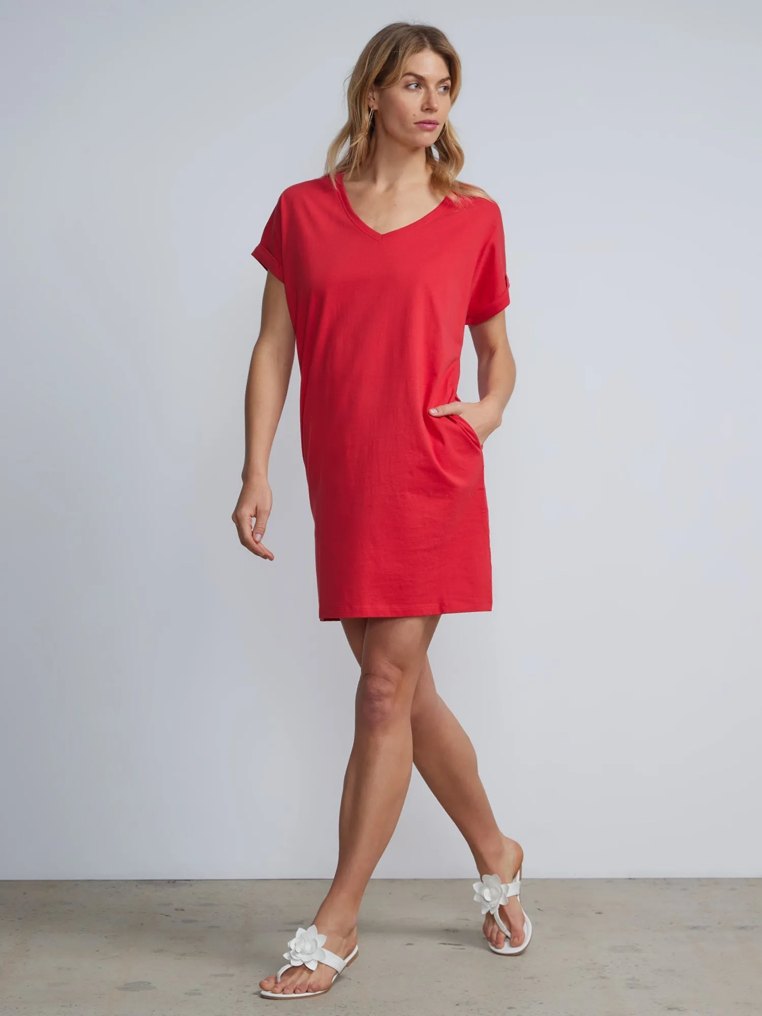 Ladies Side Pocket V-Neck Long T-shirt Shift Dress