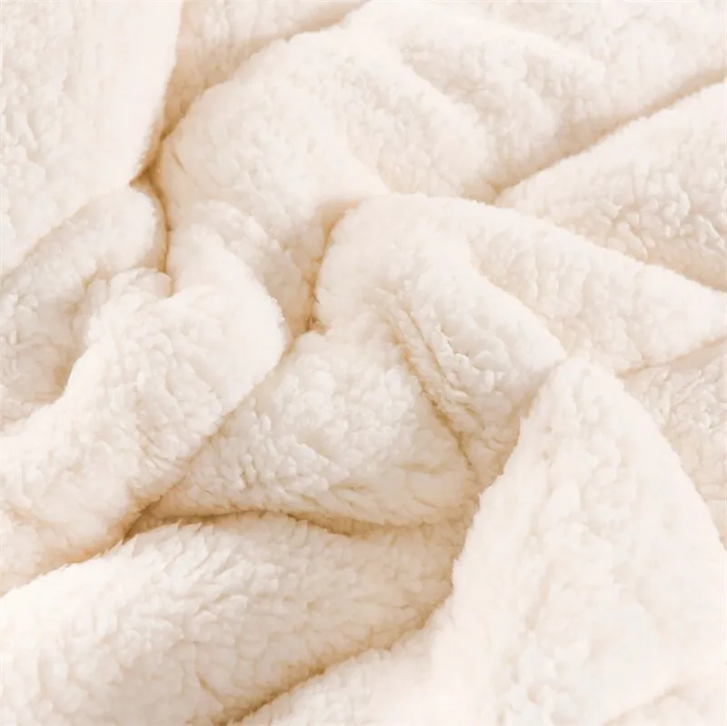 Warm 3-Layer Coral Fleece Blanket Quilt